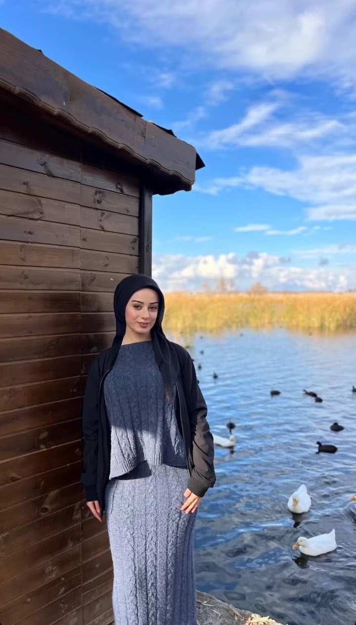 Mutki Aşkı Bulmuş Kadın Bayan Escort Duygu